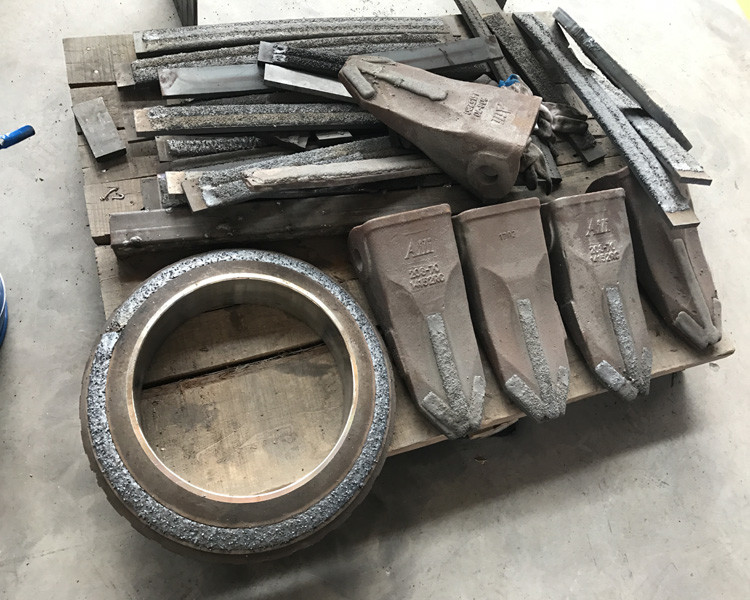 3000HV 4000HV Titik Lebur Produk Hardfacing Tungsten Carbide 1050 Derajat
